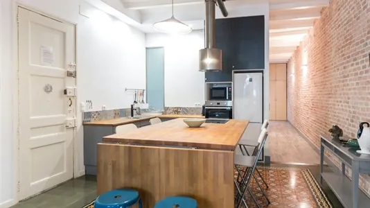 Apartments in Barcelona Eixample - photo 5