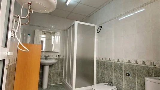 Rooms in Murcia - photo 6