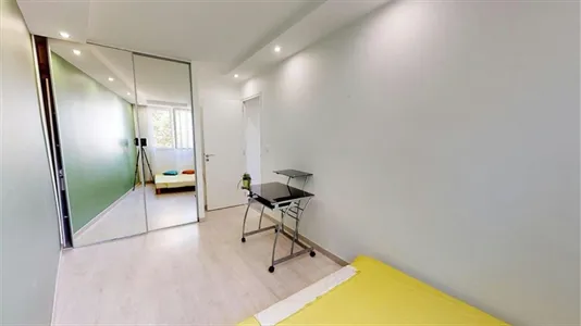 Apartments in Lyon - photo 8