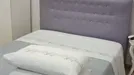 Room for rent, Napoli Municipalità 2, Naples, &lt;span class=&quot;blurred street&quot; onclick=&quot;ProcessAdRequest(7773183)&quot;&gt;&lt;span class=&quot;hint&quot;&gt;See streetname&lt;/span&gt;[xxxxxxxxxxxxx]&lt;/span&gt;