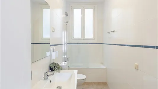 Rooms in Barcelona Eixample - photo 6