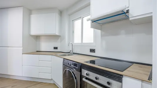 Rooms in el Camí de Vera - photo 9