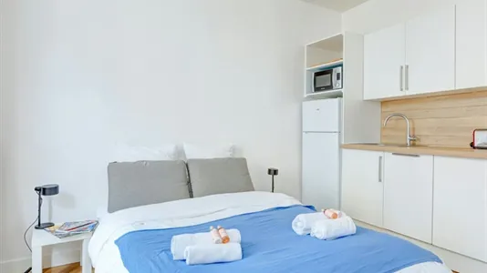 Apartments in Paris 11ème arrondissement - Bastille - photo 4