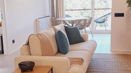 Rooms in Girona - photo 2