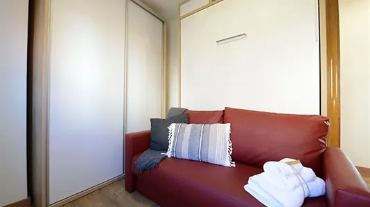 Rooms in Bilbao - photo 4