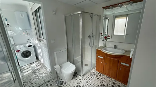 Rooms in Murcia - photo 8