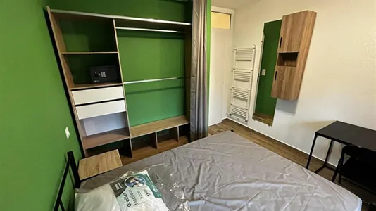 Rooms in Saint-Julien-en-Genevois - photo 7