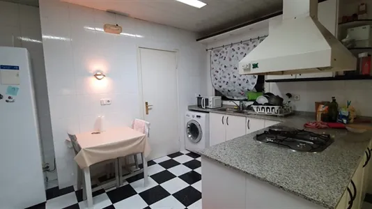 Rooms in Barcelona Les Corts - photo 6