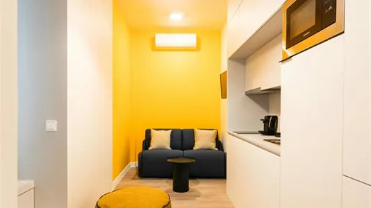 Apartments in Athens Exarchia - photo 2