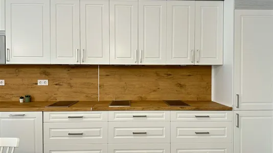 Rooms in Madrid San Blas - photo 8