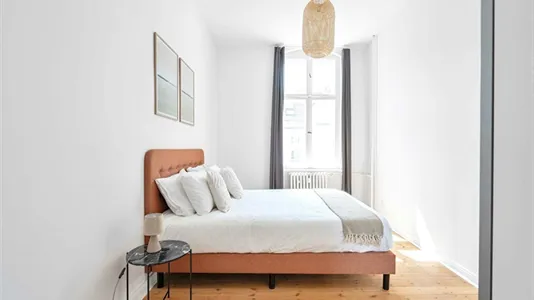 Apartments in Berlin Charlottenburg-Wilmersdorf - photo 4