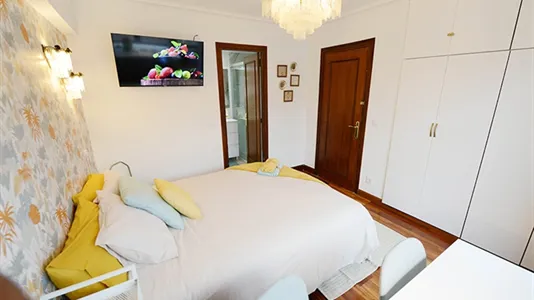 Rooms in Bilbao - photo 5