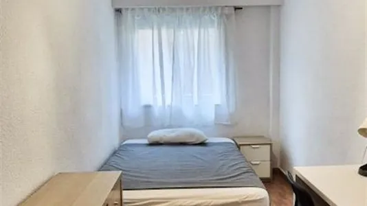 Rooms in Valencia Algirós - photo 9