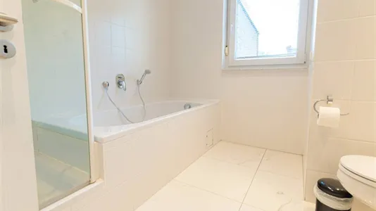 Apartments in Frankfurt Süd - photo 6