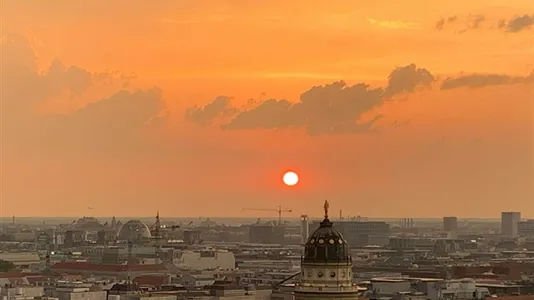 Apartments in Berlin Mitte - photo 4