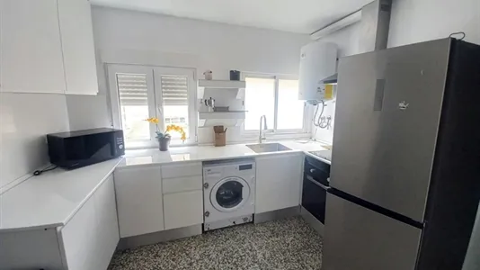 Rooms in Valencia Algirós - photo 9