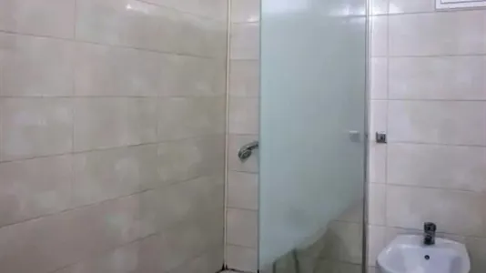 Rooms in Valencia Ciutat Vella - photo 8