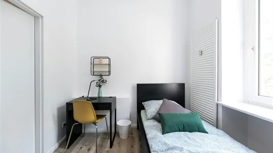Rooms in Berlin Charlottenburg-Wilmersdorf - photo 2