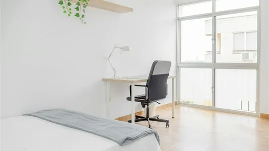 Rooms in Jerez de la Frontera - photo 5