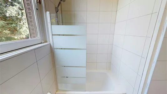 Rooms in Lyon - photo 4