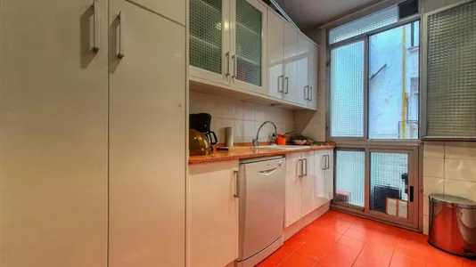 Rooms in Madrid Chamberí - photo 9