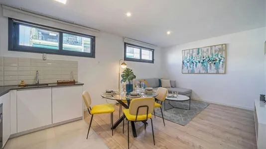 Apartments in Madrid Chamberí - photo 6