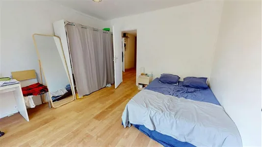 Rooms in Lyon - photo 2