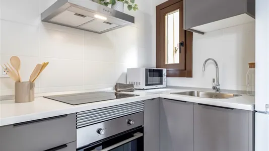 Apartments in Barcelona Ciutat Vella - photo 8