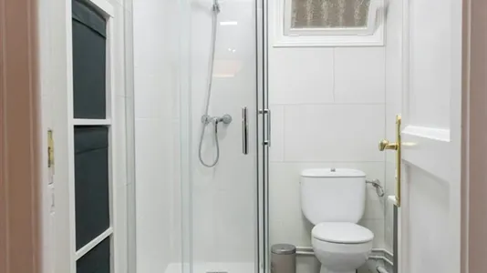 Rooms in Madrid Chamberí - photo 10