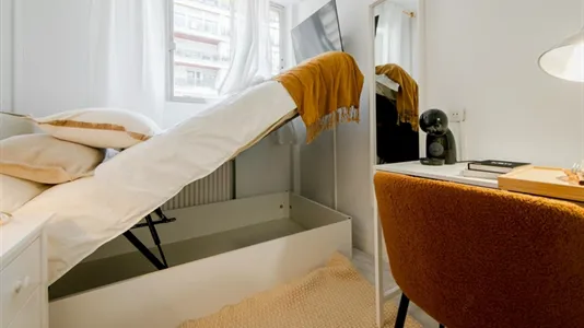 Rooms in Madrid Chamberí - photo 6