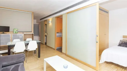 Apartments in Madrid Centro - photo 8