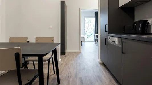 Rooms in Berlin Lichtenberg - photo 5