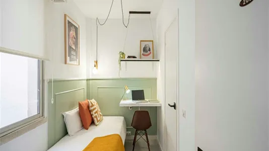 Rooms in Madrid Centro - photo 7