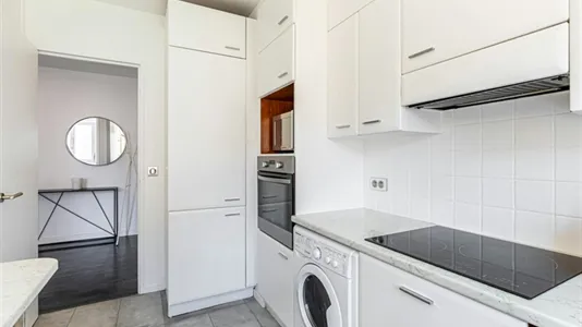 Apartments in Paris 17ème arrondissement - photo 7