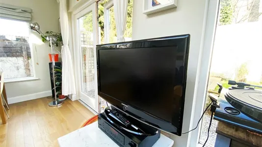 Houses in Clontarf - photo 4