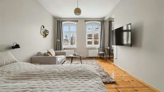 Apartments in Location is not specified - photo 6