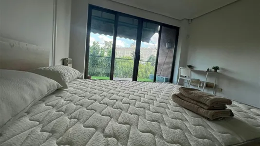 Rooms in Madrid Moncloa-Aravaca - photo 9