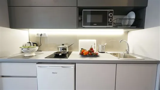 Apartments in Łódź - photo 7