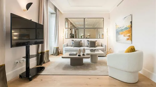 Apartments in Madrid Centro - photo 2