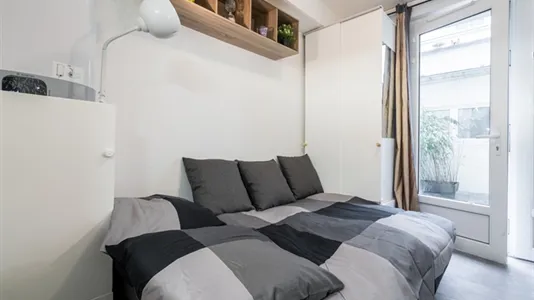 Apartments in Paris 7ème arrondissement - photo 4