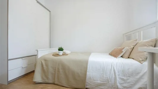 Rooms in Tavernes Blanques - photo 3
