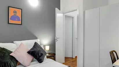 Room for rent in Milano Zona 1 - Centro storico, Milan