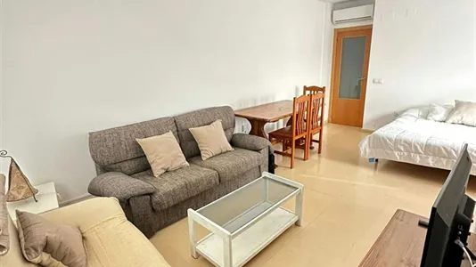 Rooms in Jerez de la Frontera - photo 4