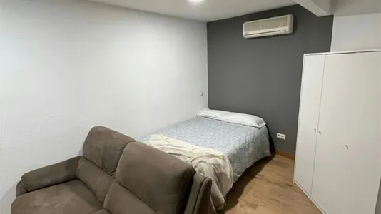 Rooms in Getafe - photo 10