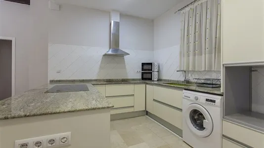 Rooms in Valencia Ciutat Vella - photo 6