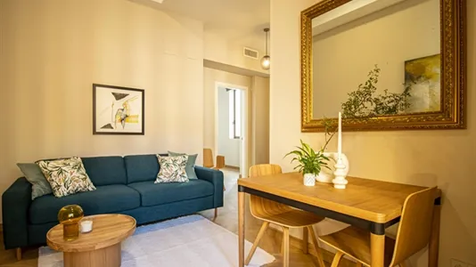 Apartments in Valencia Ciutat Vella - photo 2