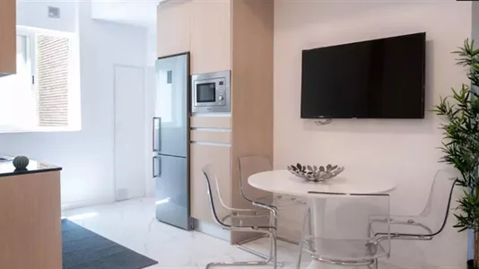 Rooms in Madrid Chamberí - photo 7