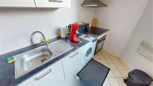 Rooms in Grenoble - photo 5