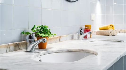 Rooms in Barcelona Sarrià-St. Gervasi - photo 5