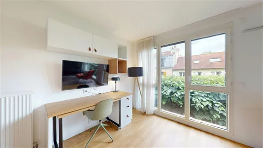 Apartments in L'Haÿ-les-Roses - photo 5